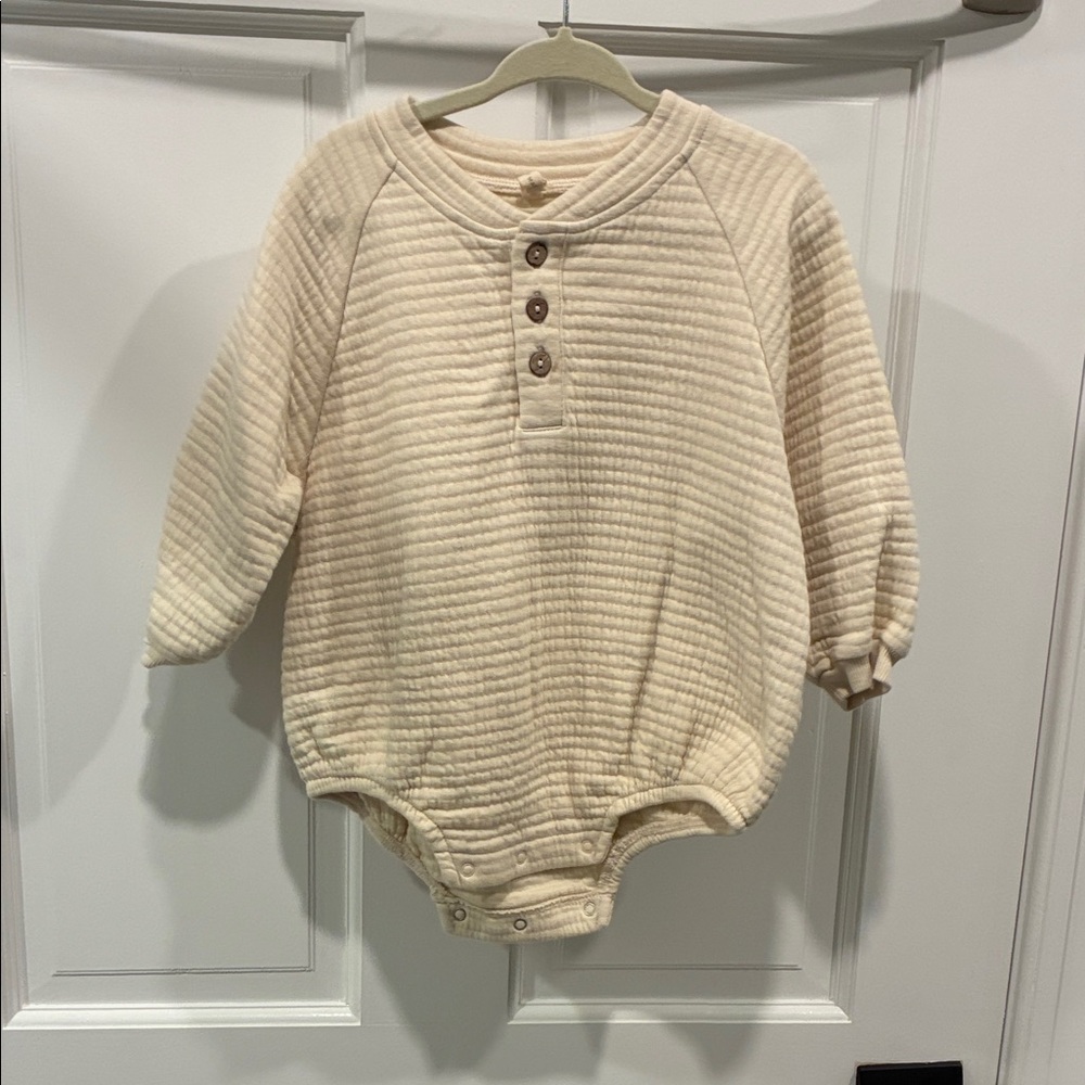 Quincy Mae Cream Textured Baby Outfit